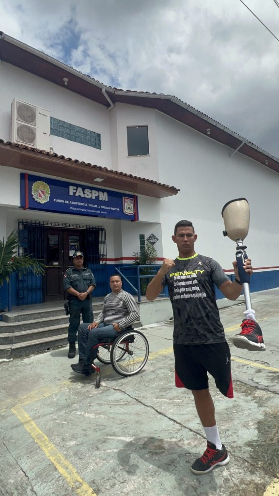 SD Cavalcante que foi contemplado com uma prótese